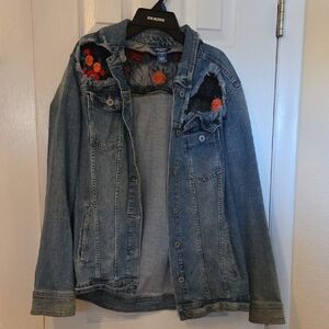 Women's Denim Jacket with Floral Lace Embroidery